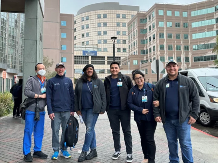 Group photo of IT Rounding staff