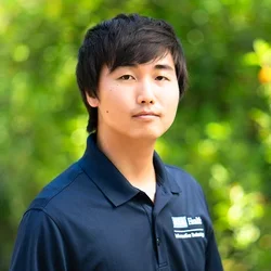 Uihyun Hwang